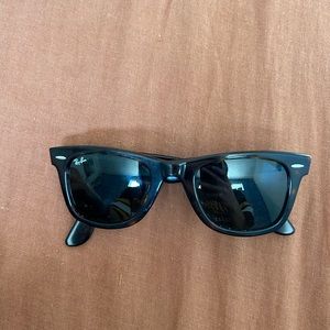 Rayban Wayfarer Sunglasses